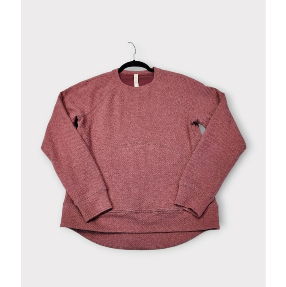 Size 8 - Lululemon Catch A Moment Crew